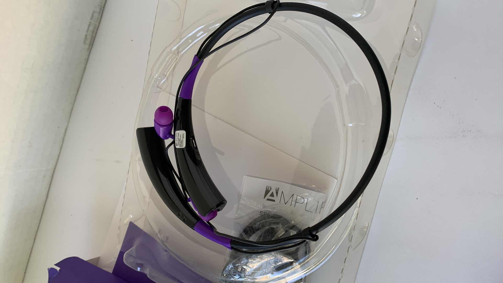 Photo 1 of ADURO AMPLIFY SBN25 WIRELESS STEREO HEADSET