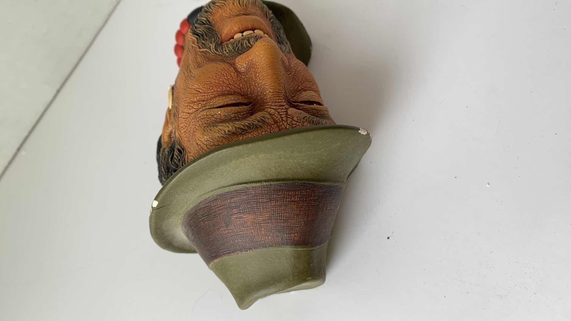 Photo 2 of BOSSONS CONGLETON ENGLAND CHALKWARE HEAD 5.5” TALL