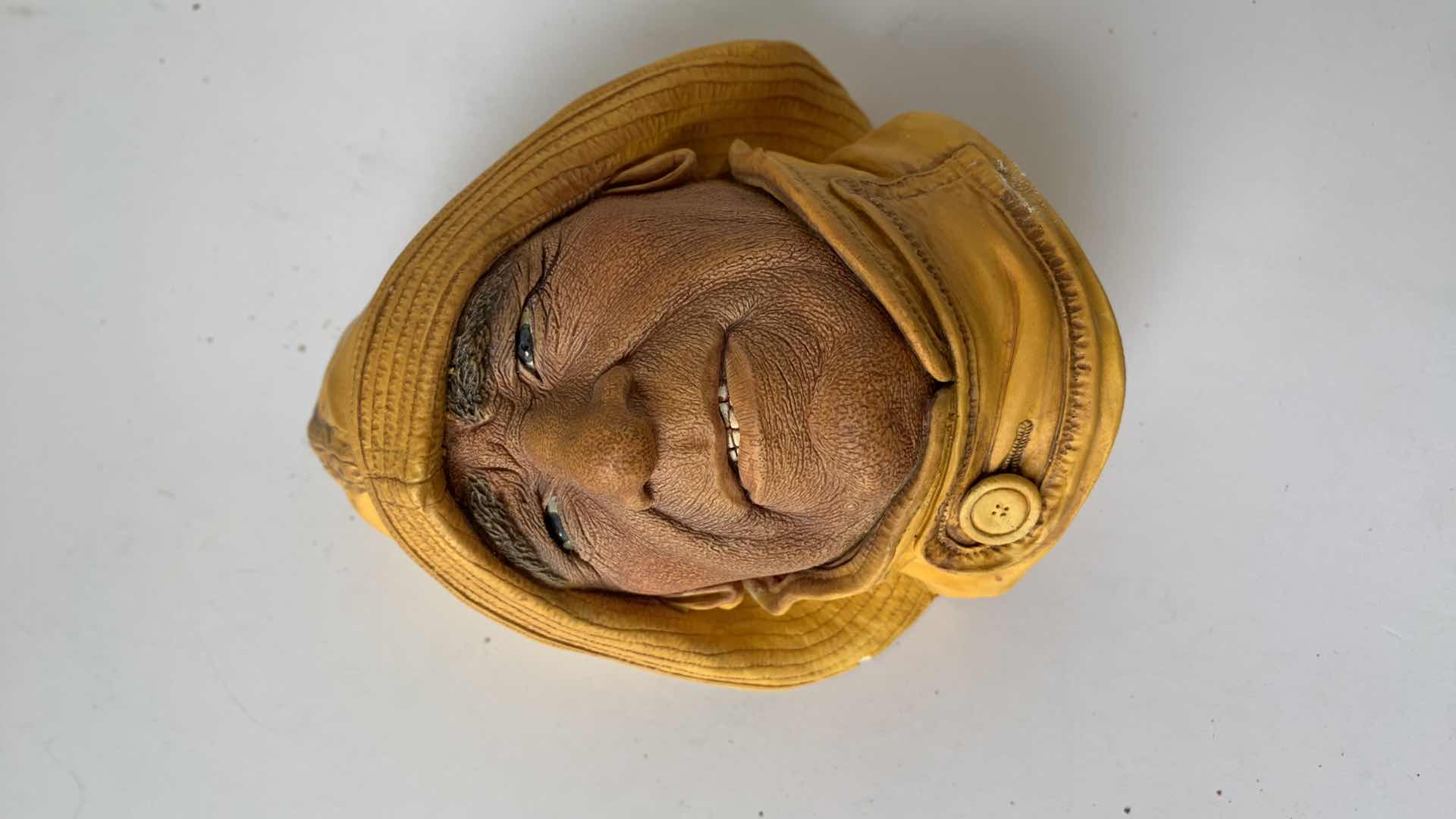 Photo 1 of BOSSONS CONGLETON ENGLAND CHALKWARE HEAD 5.5” TALL