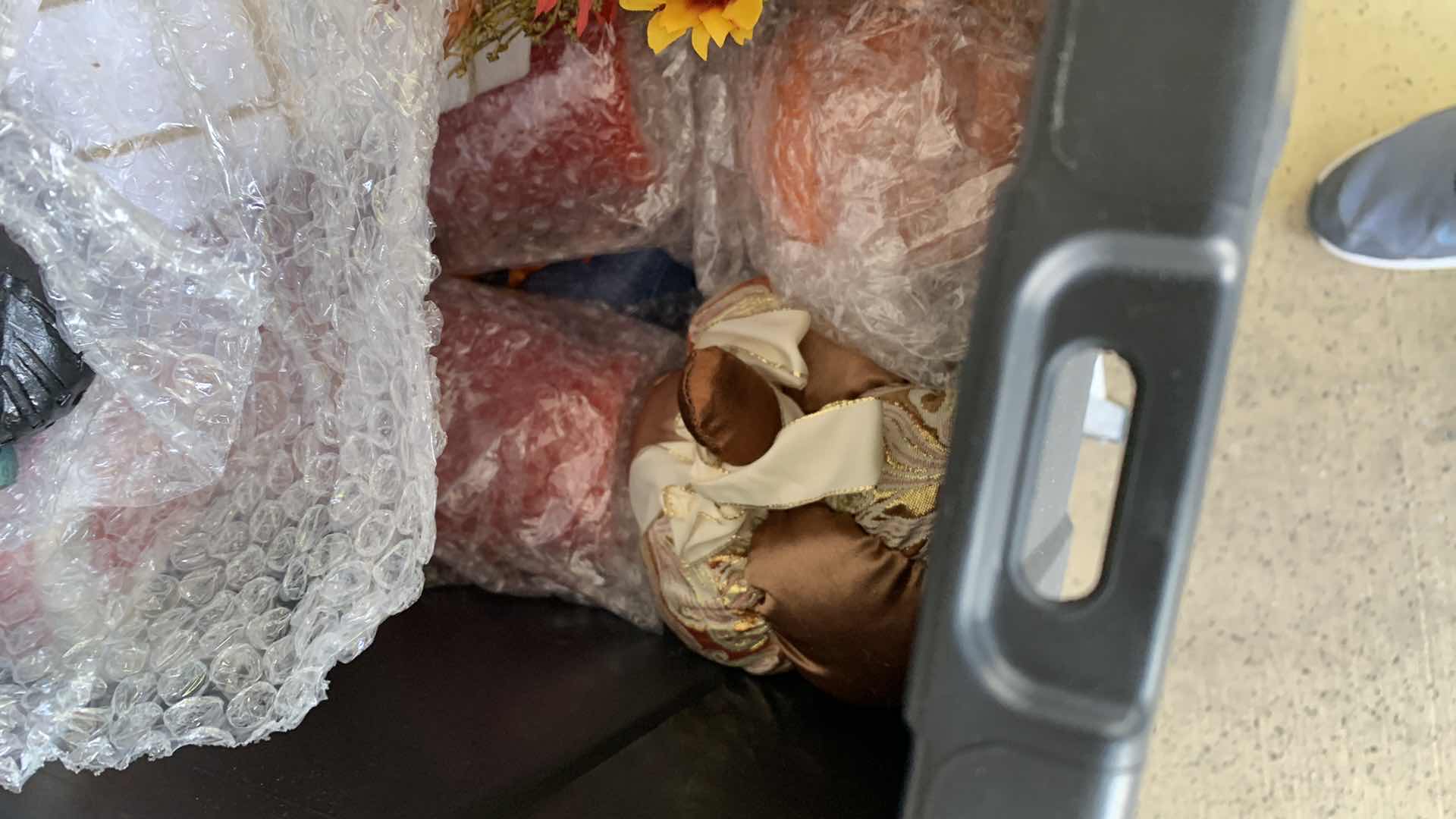 Photo 1 of CHRISTMAS AND THANKSGIVING DECORATIONS