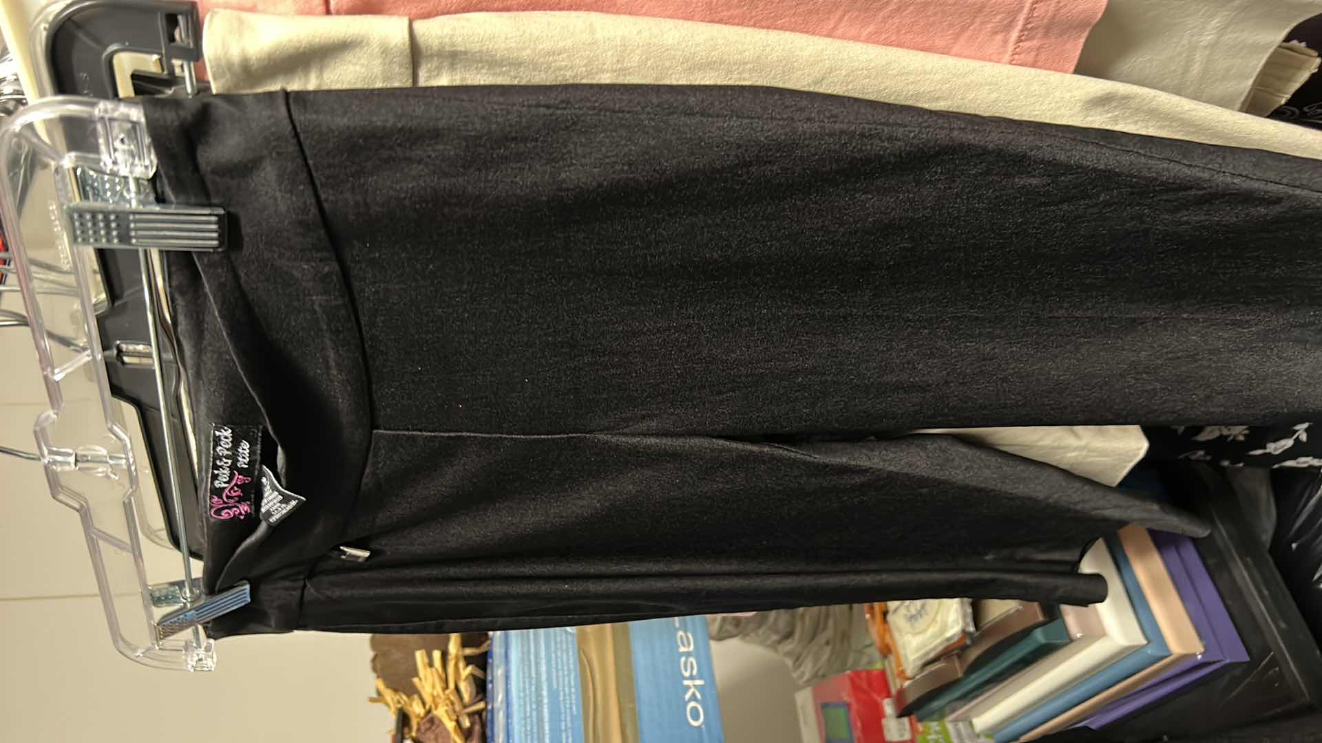 Photo 1 of 7 PAIRS WOMENS SHORTS SIZE S