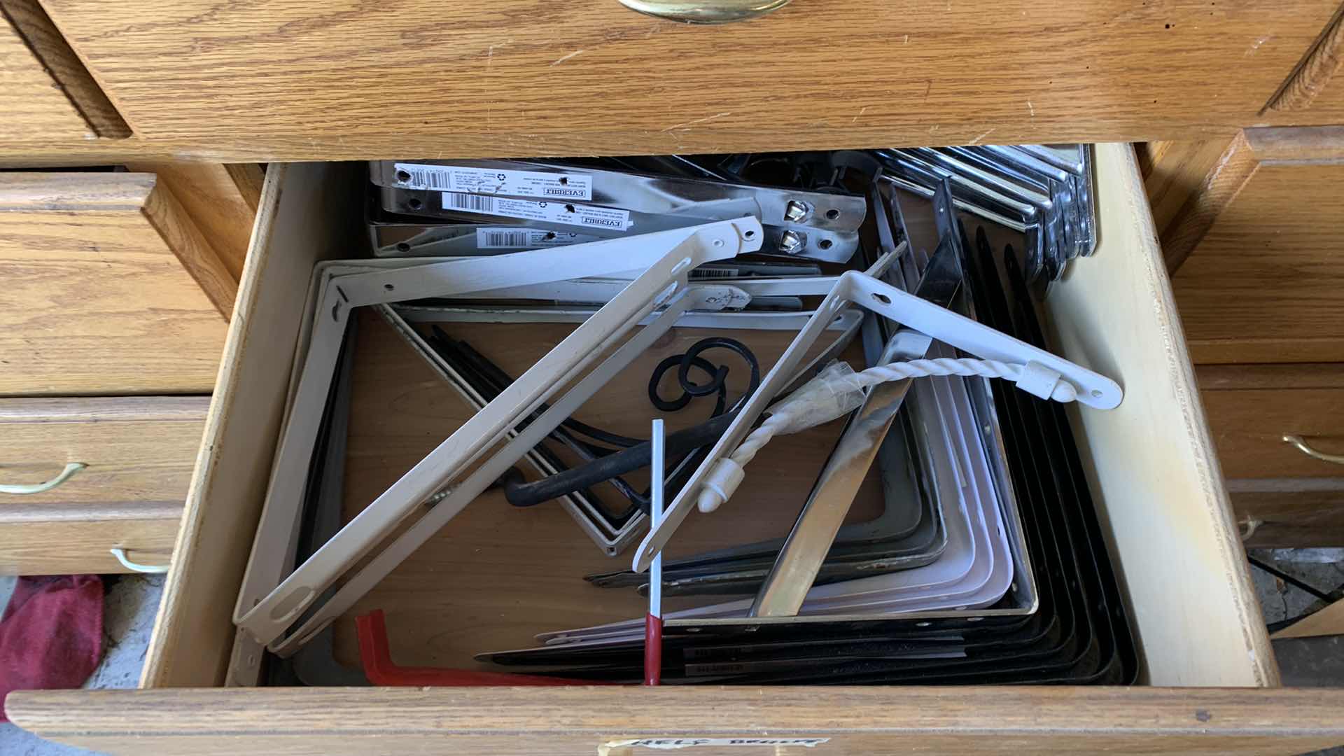 Photo 1 of LARGE ASSORTMENT OF SHELF BRACKETS