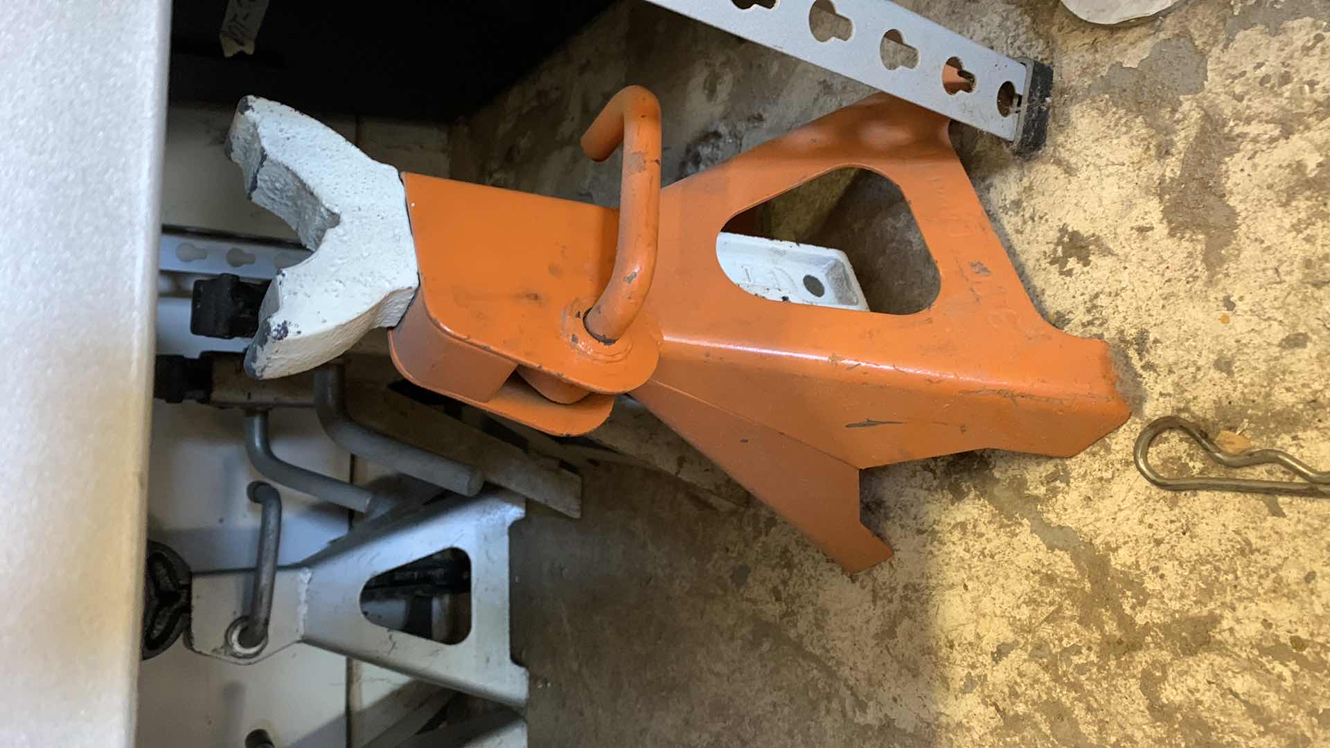 Photo 3 of MULTIPLE JACK STANDS