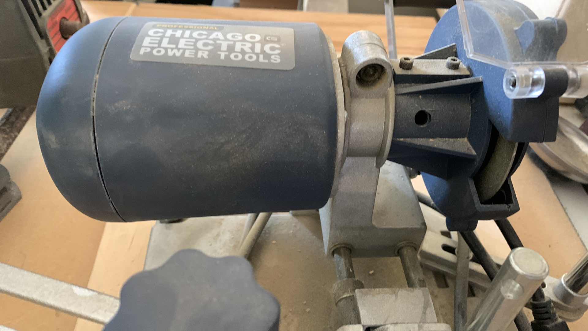 Photo 1 of CHICAGO ELECTRIC POWER TOOLS CIRCULAR SAW BLADE SHARPENER