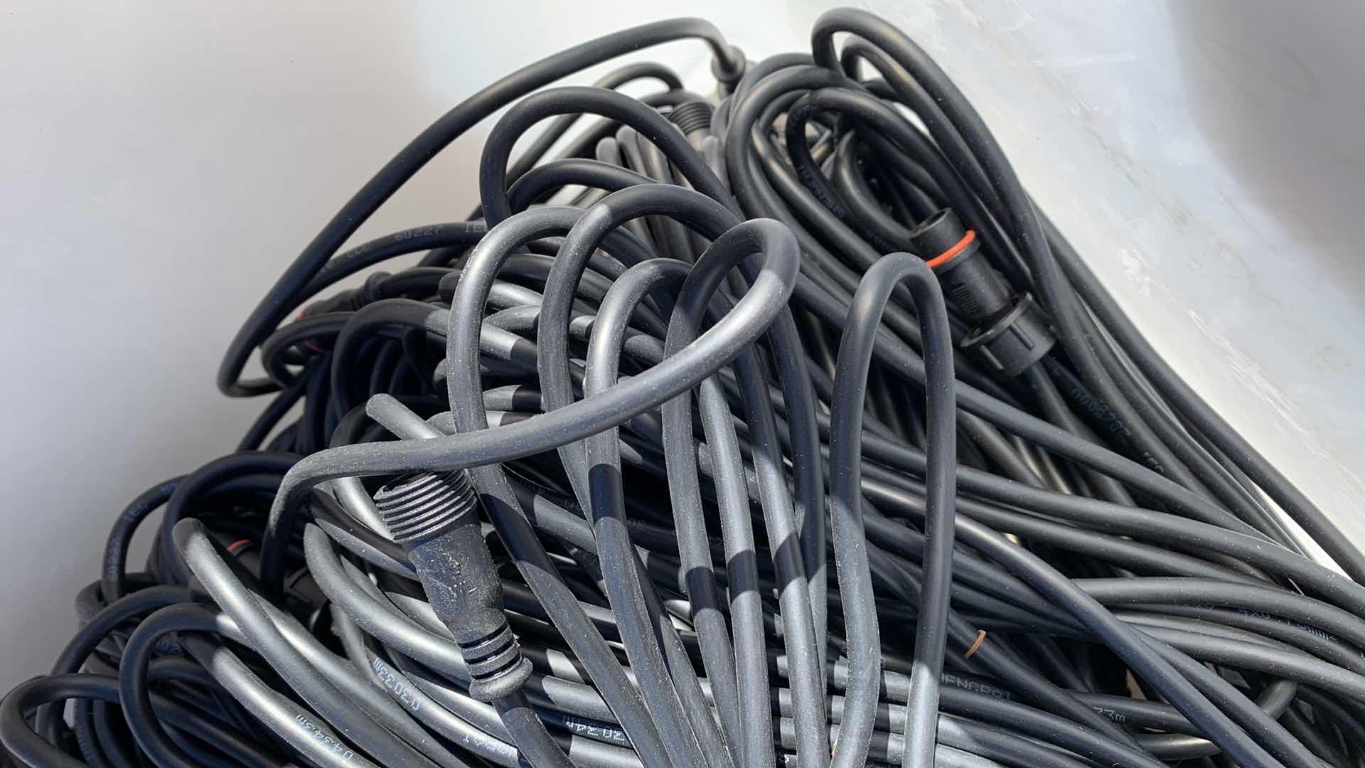 Photo 1 of CONTAINER OF WOW RGB LIGHTS CABLES