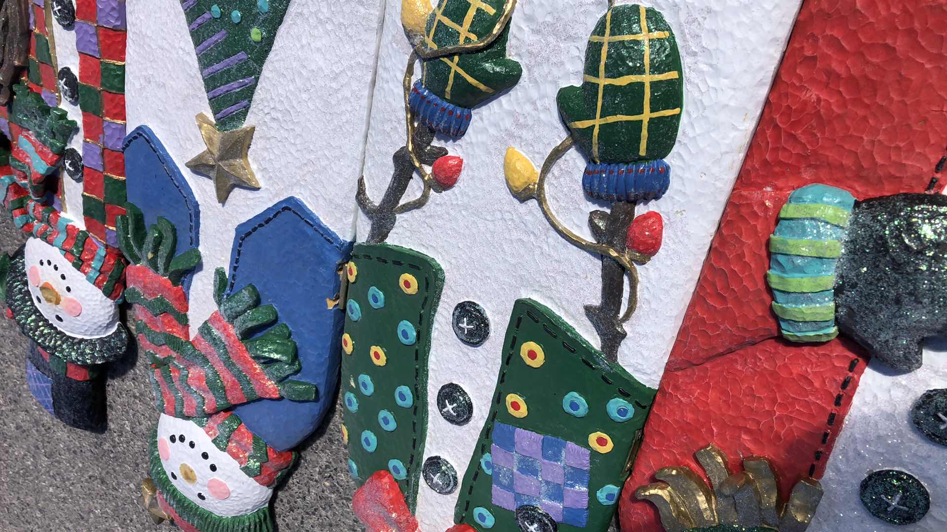 Photo 1 of CHRISTMAS SNOWMAN 38” X 38”