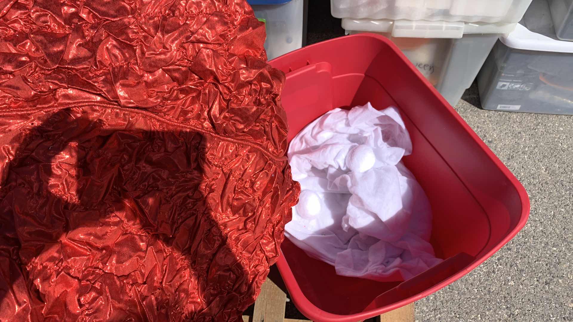 Photo 1 of CHRISTMAS TREE SKIRT