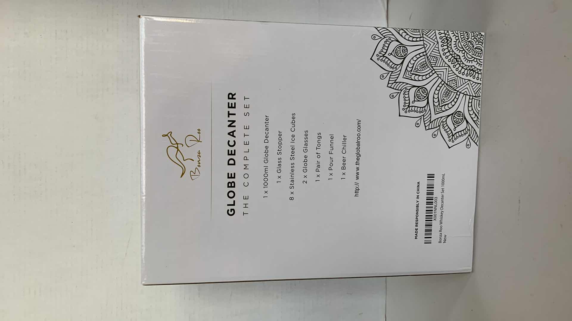 Photo 1 of BONZA ROO WHISKEY GLOBE DECANTER SET