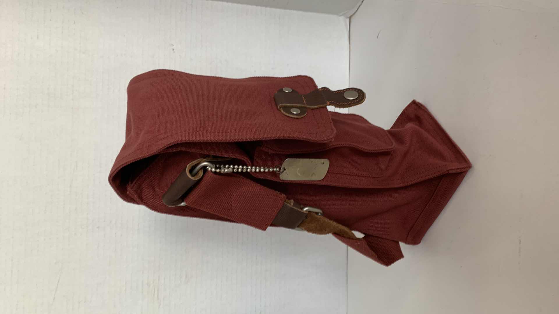 Photo 1 of 2-PARK B SMITH SINGLE CARGO WINE BOTTLE BAGS WITH SHOULDER STRAPS