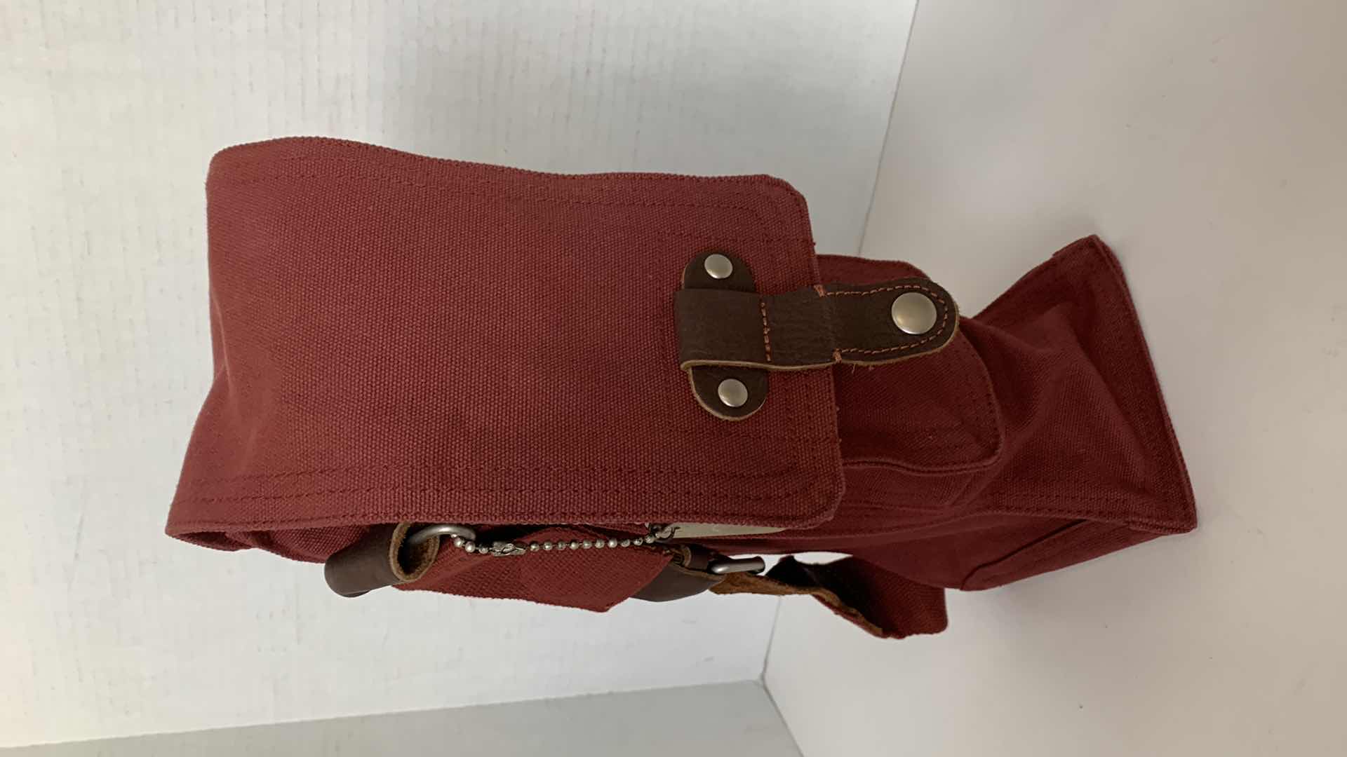 Photo 1 of 2-PARK B SMITH SINGLE CARGO WINE BOTTLE BAGS WITH SHOULDER STRAPS