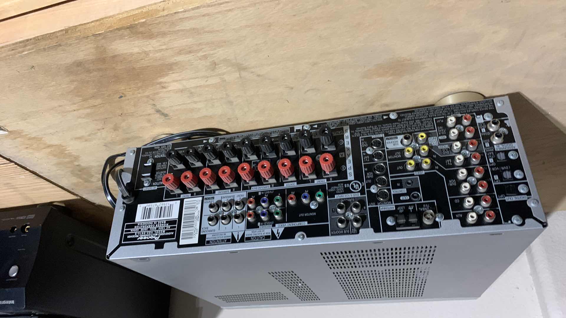 Photo 1 of PIONEER AUDIO/VIDEO MULTI-CHANNEL RECEIVER VSX-D814