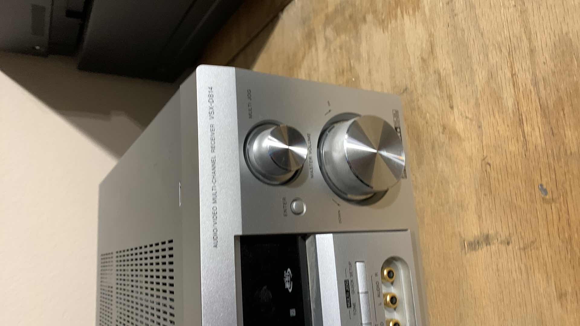 Photo 1 of PIONEER AUDIO/VIDEO MULTI-CHANNEL RECEIVER VSX-D814