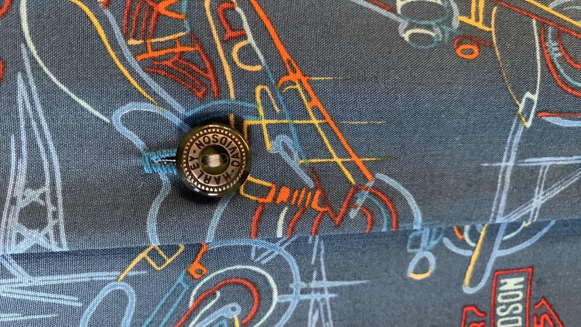 Photo 1 of MENS HARLEY DAVIDSON SHIRT SIZE XL