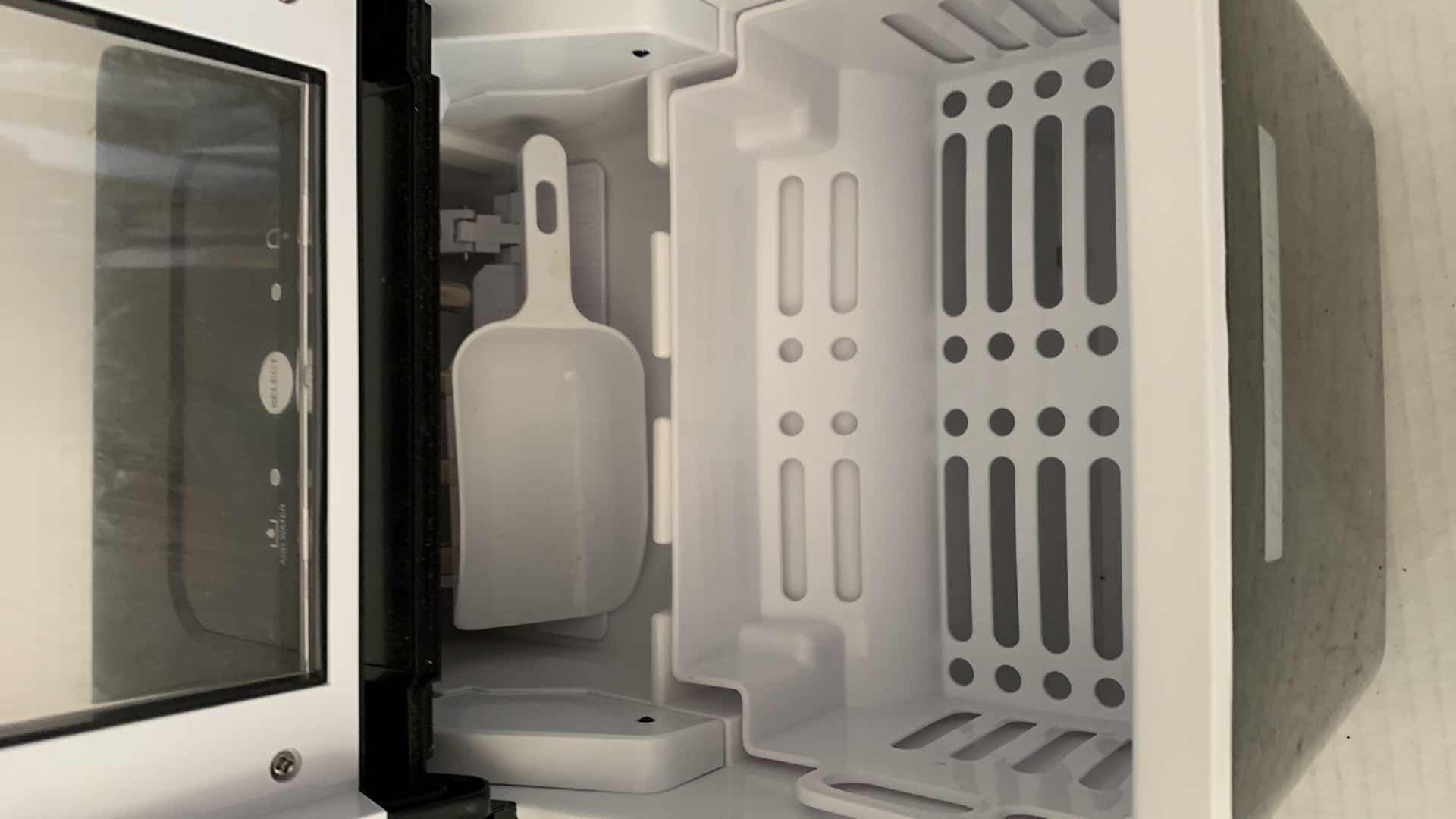 Photo 1 of FREEZIMER PORTABLE ICE MACHINE MODEL ICM-1233