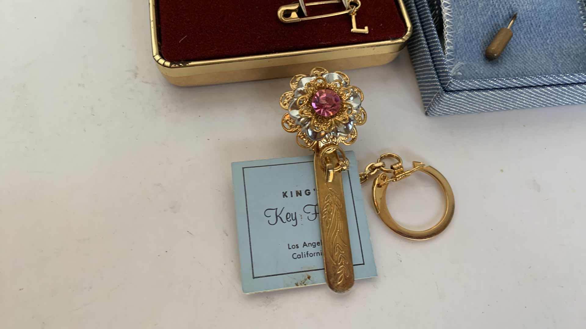 Photo 4 of COSTUME JEWELRY