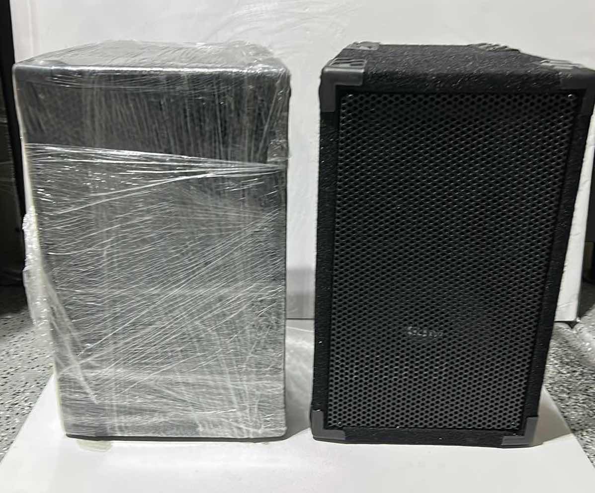 Photo 1 of 2 8” SUBWOOFER