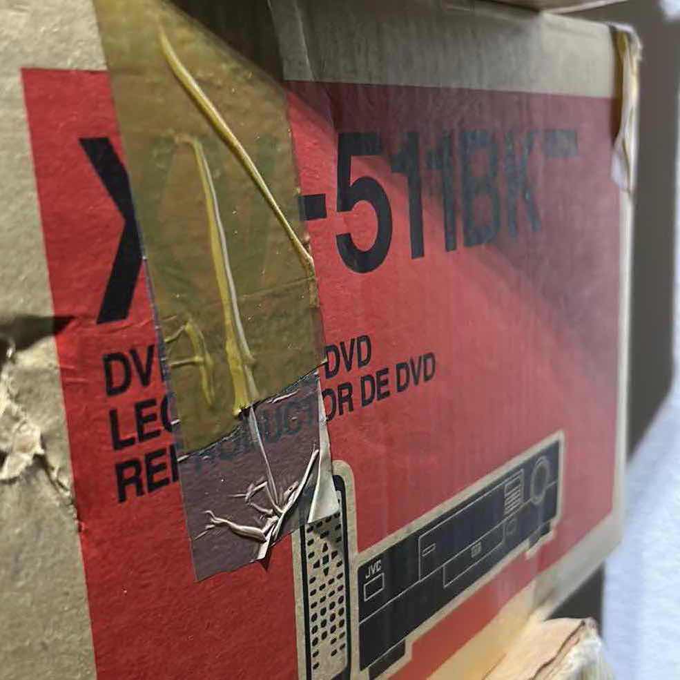 Photo 2 of JVC XV 511K DVD PLAYER