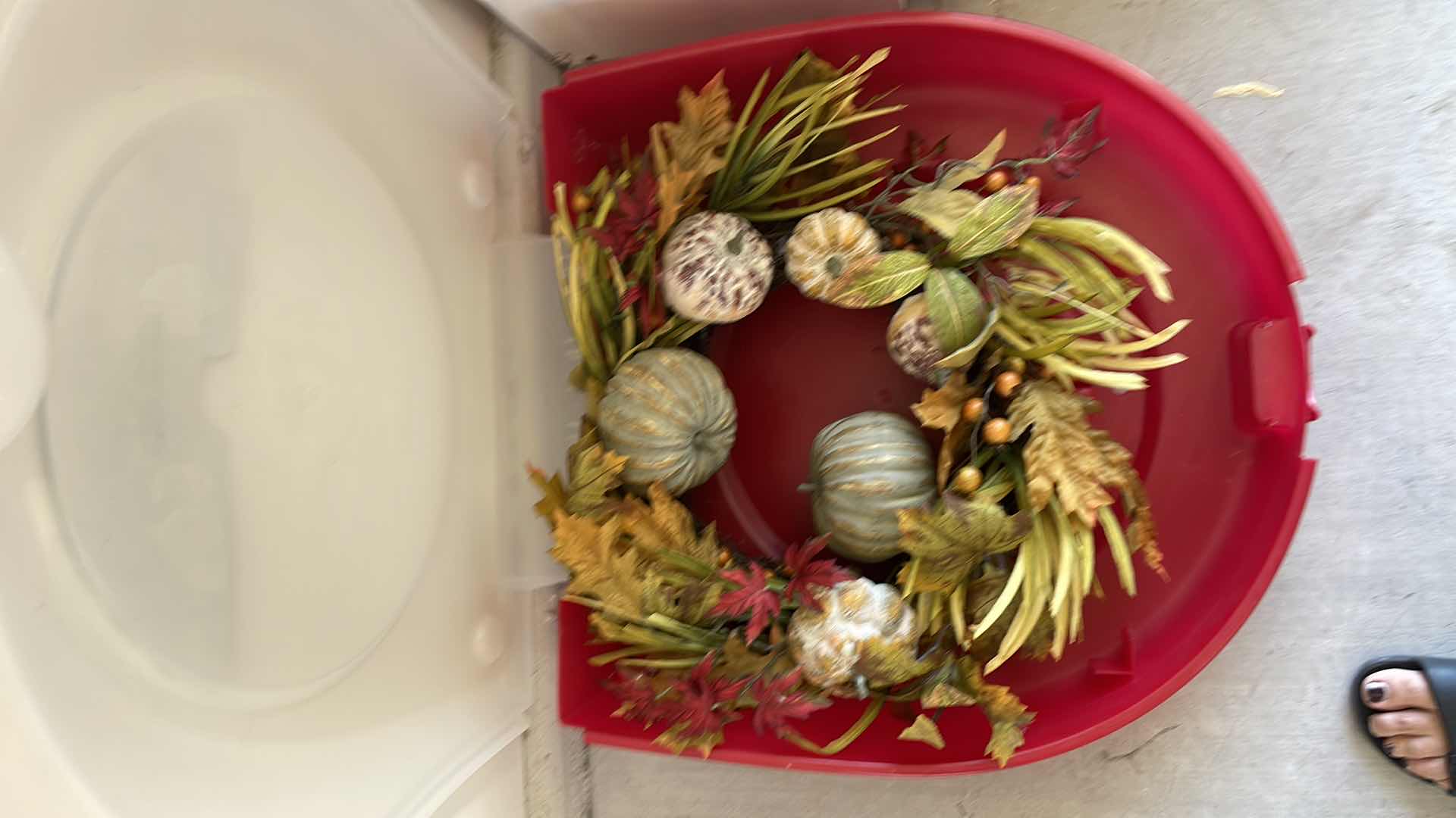 Photo 1 of CHRISTMAS DECOR