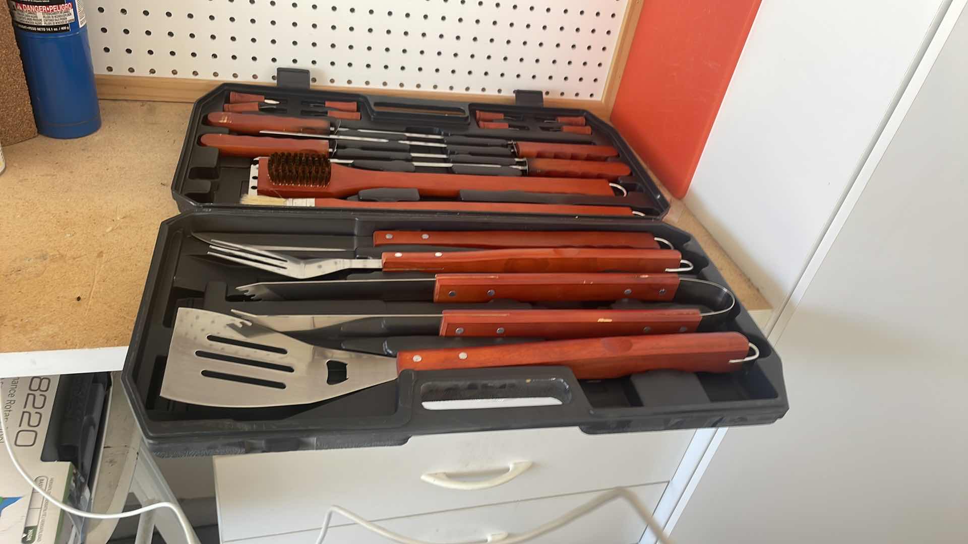 Photo 1 of 18 PC BBQ SET