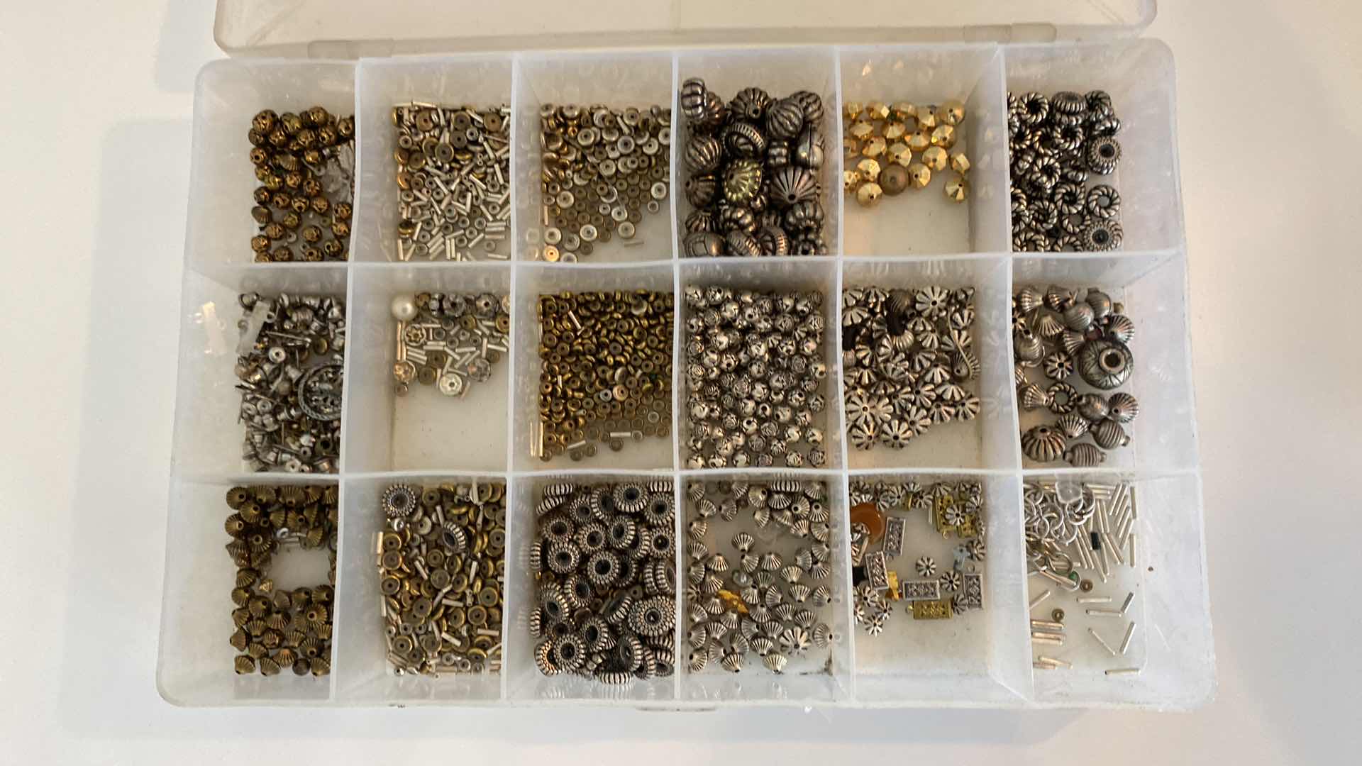 Photo 1 of JEWELRY MAKING - METAL UNKNOWN IF SILVER BEADS