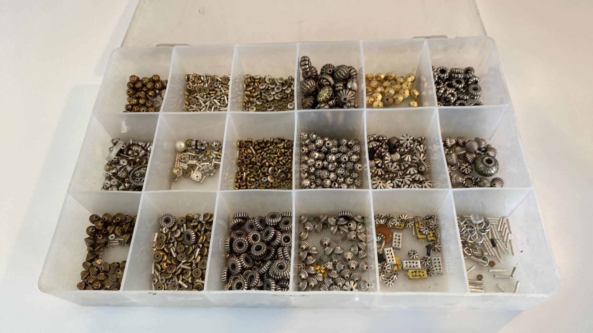 Photo 2 of JEWELRY MAKING - METAL UNKNOWN IF SILVER BEADS