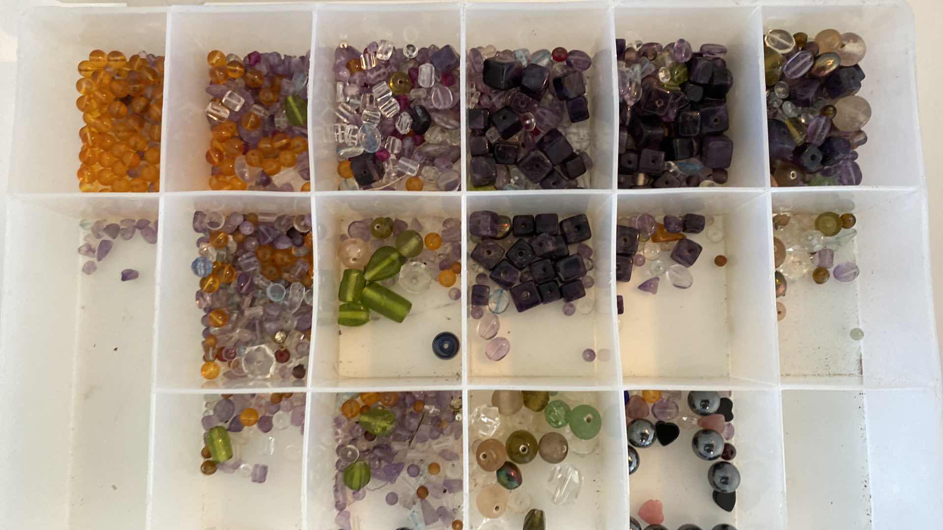 Photo 1 of JEWELRY MAKING - ASSORTED BEADS