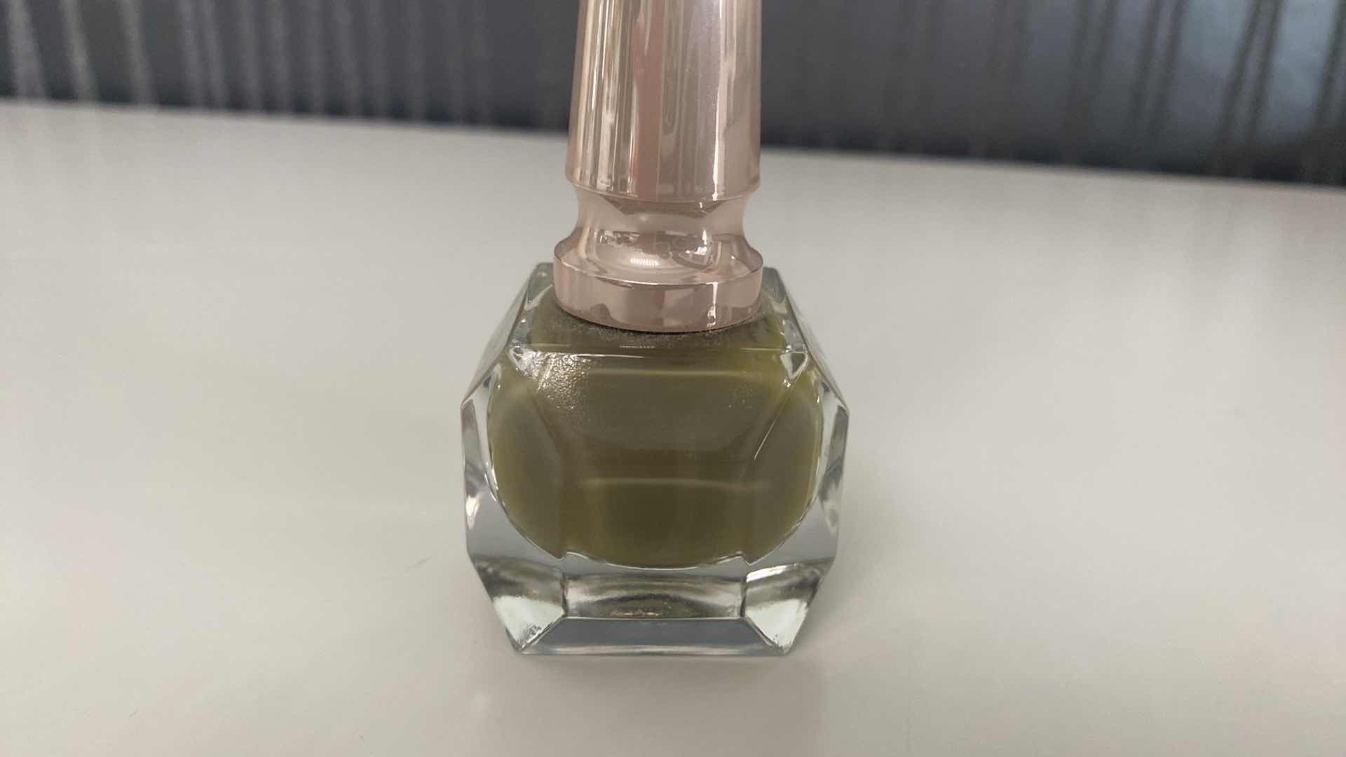 Photo 1 of CHRISTIAN LOUBOUTIN NAIL COLOUR 95% FULL