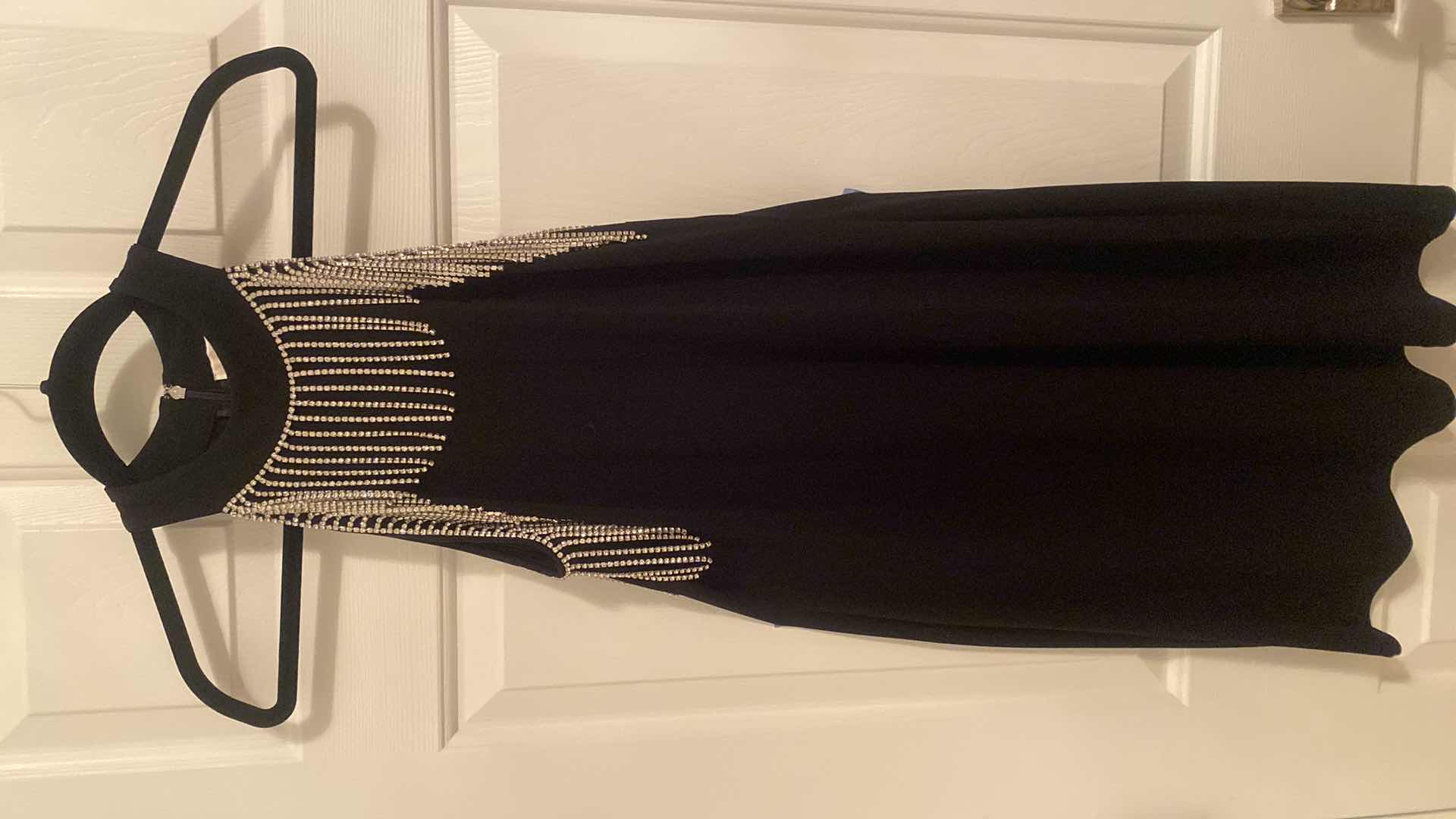 Photo 1 of  WOMENS SIZE MEDIUM MICHAEL KORS COCKTAIL DRESS (NEVER WORN)