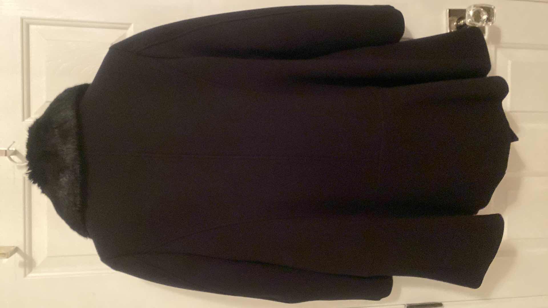 Photo 1 of GENTLY LOVED LADIES SIZE LARGE KATE SPADE NEW YORK DOUBLE BREASTED JEWELED BUTTON COAT WITH REMOVABLE FAUX FUR COLLAR