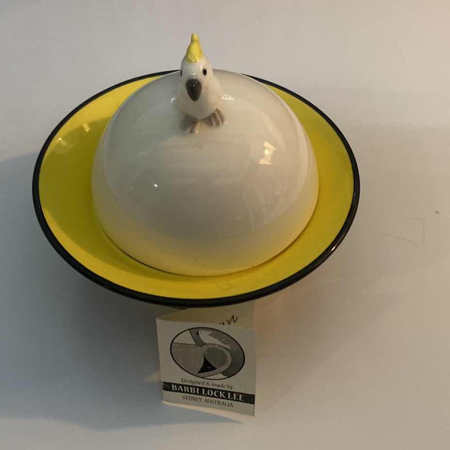 Photo 1 of 2001 BARBI LOCKLEE GOULDIAN FINCH CERAMIC TRINKET DISH