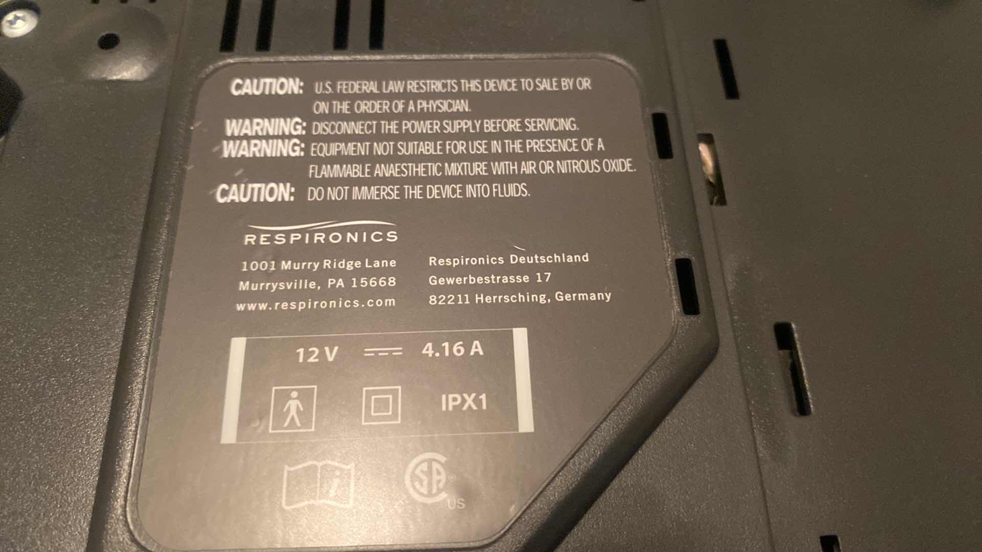 Photo 1 of RESPIRONICS C PAP REMSTAR M SERIES WITH MANUAL AND BAG