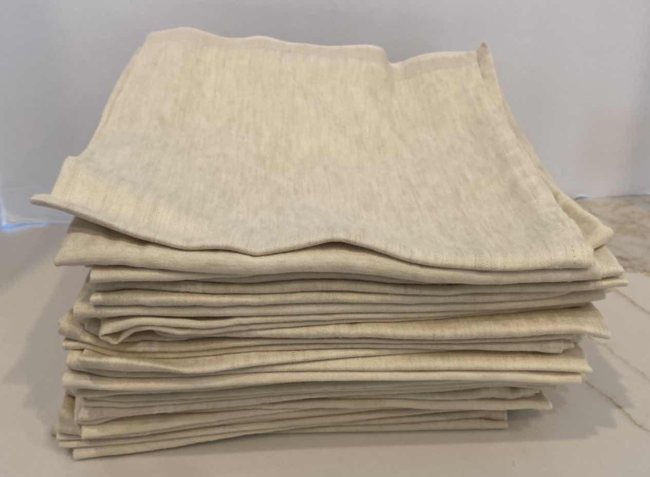 Photo 1 of 32 LINEN NAPKINS