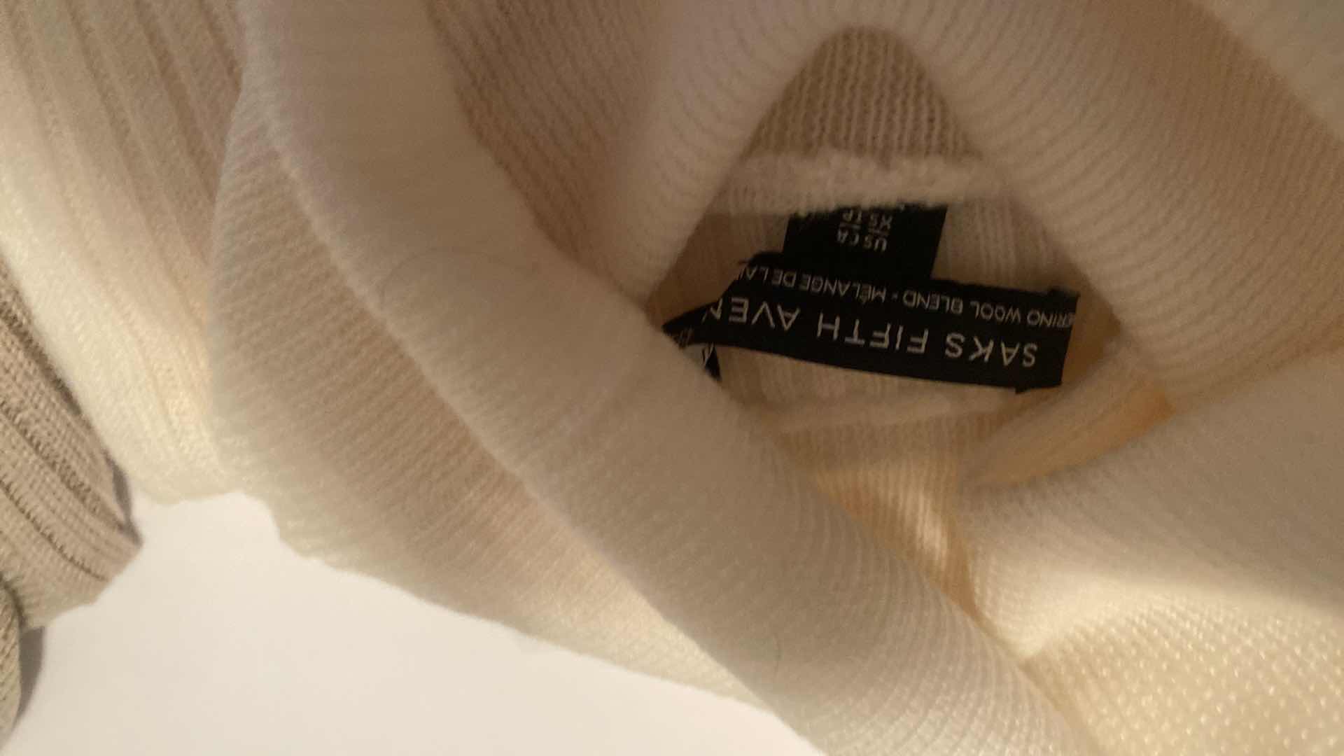 Photo 1 of SAKS 5th AVE LADIES SIZE XSMALL MERINO WOOL BLEND TURTLENECKS