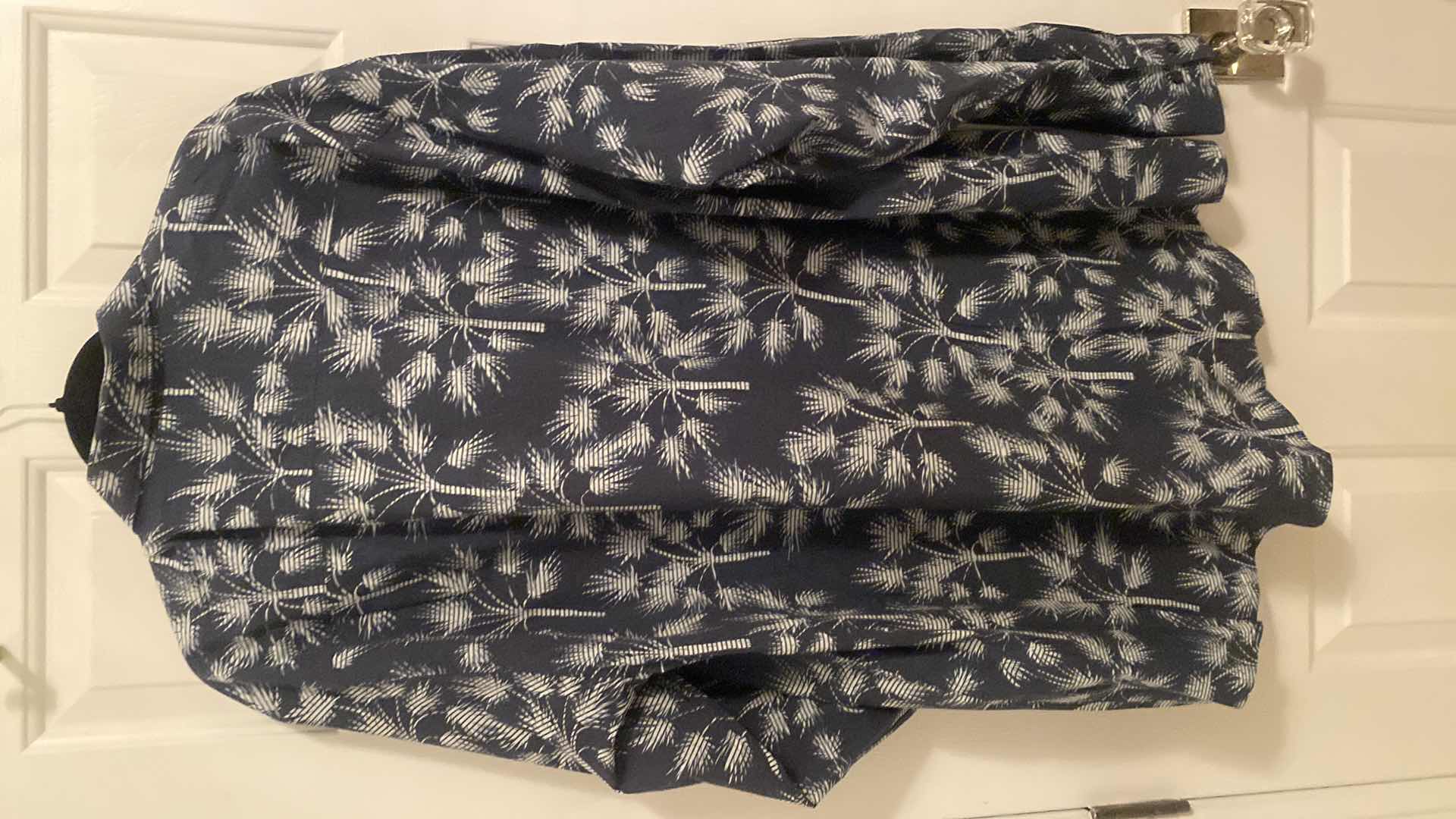 Photo 1 of NWT MENS DESIGNER SIZE 3XLTALL TOMMY BAHAMA LONG SLEEVE DRESS SHIRT