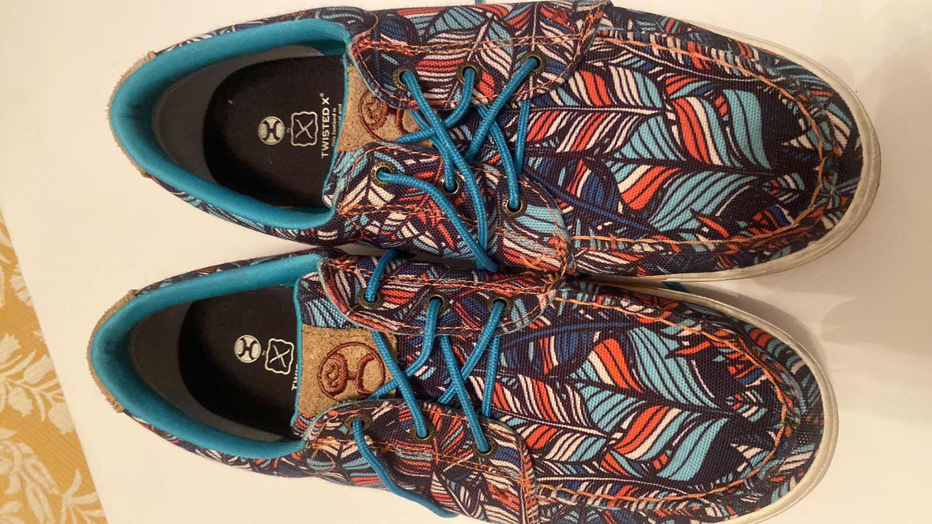 Photo 1 of PADIES SIZE 11 TWISTED X SHOES