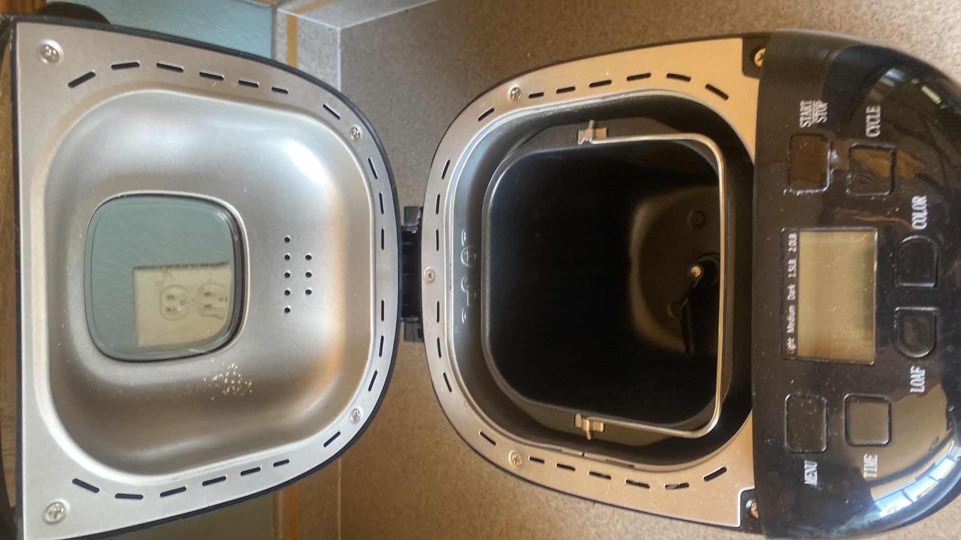 Photo 1 of AMAZON BASICS BREAD MAKER