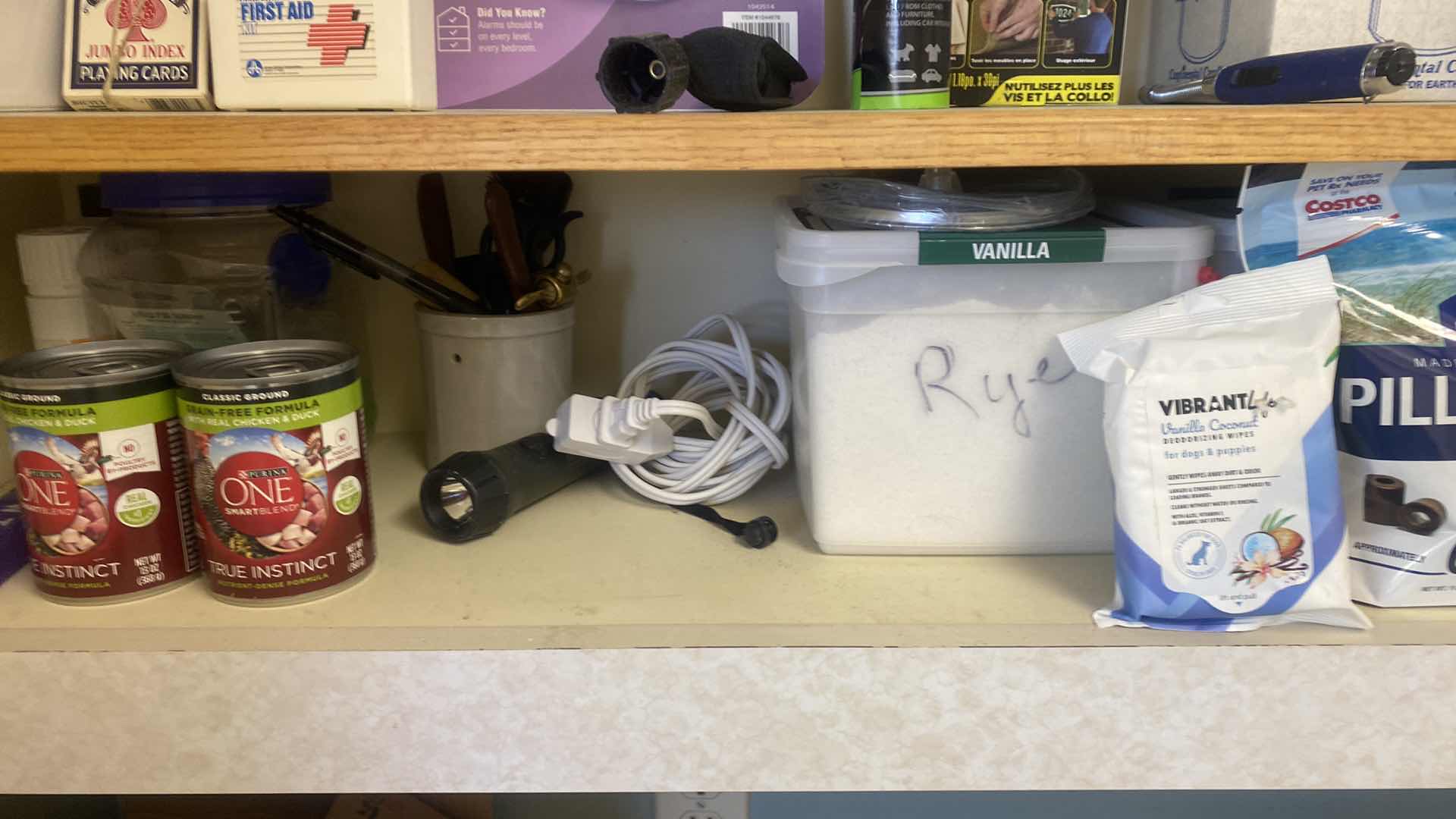 Photo 4 of CONTENTS OF LAUNDRY ROOM CABINET - MISCELLANEOUS ITEMS