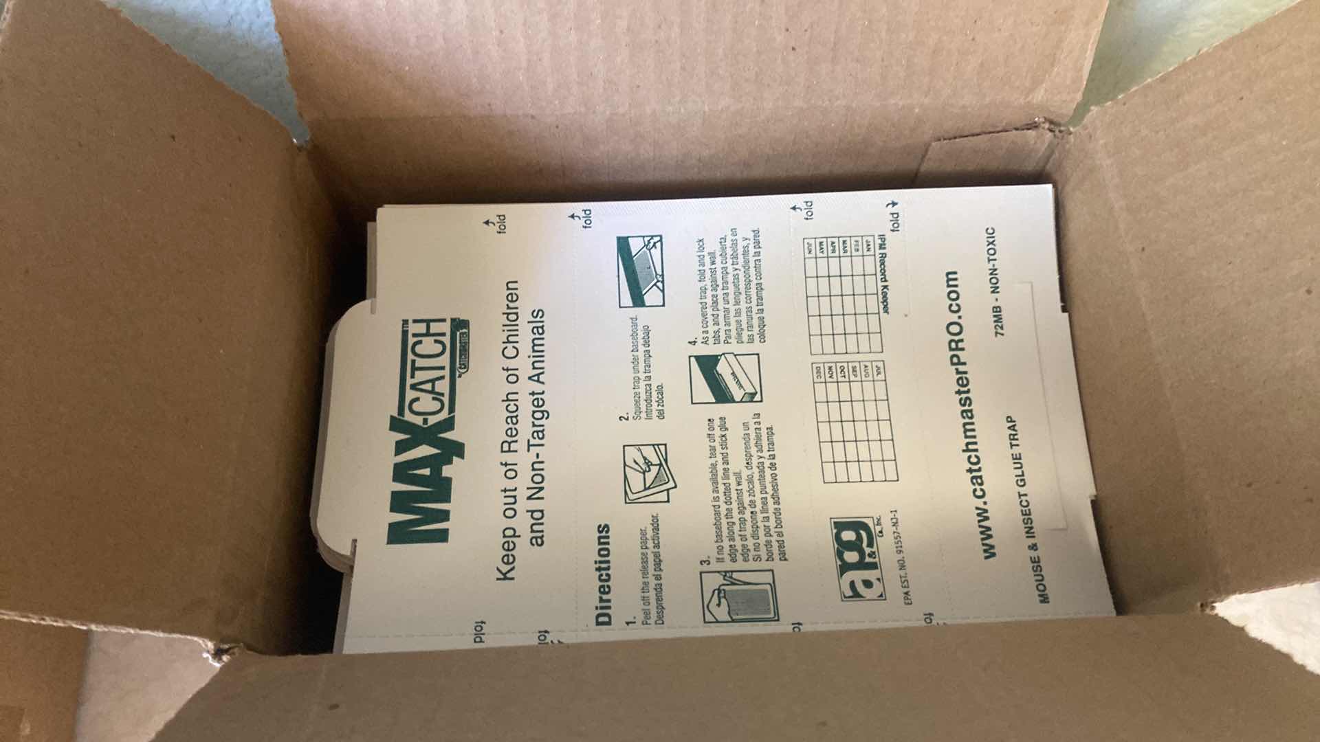 Photo 1 of BOX OF GLUE BOARDS