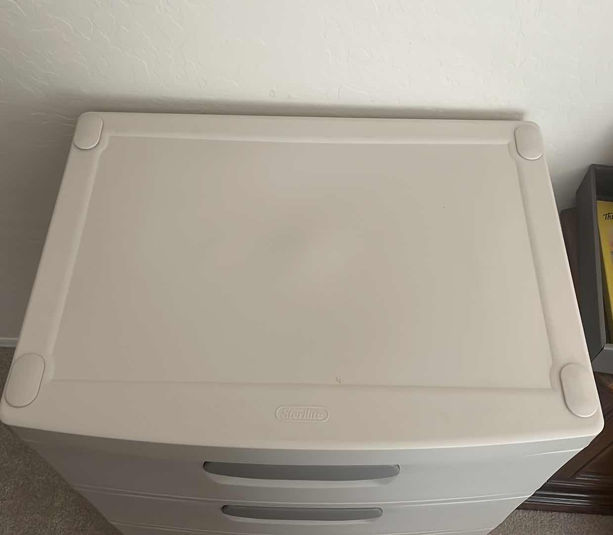 Photo 1 of STERILITE 4 DRAWER STORAGE 25" X 20" H35"