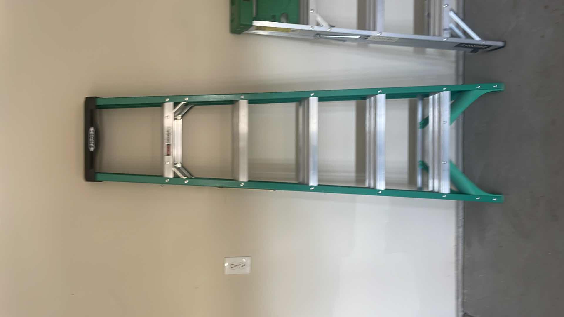 Photo 1 of WERNER 6' LADDER