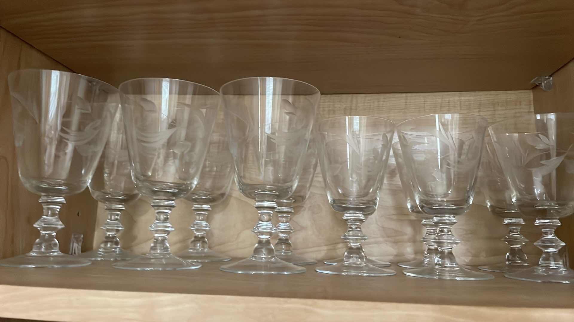 Photo 1 of CONTENTS OF GLASS CABINET