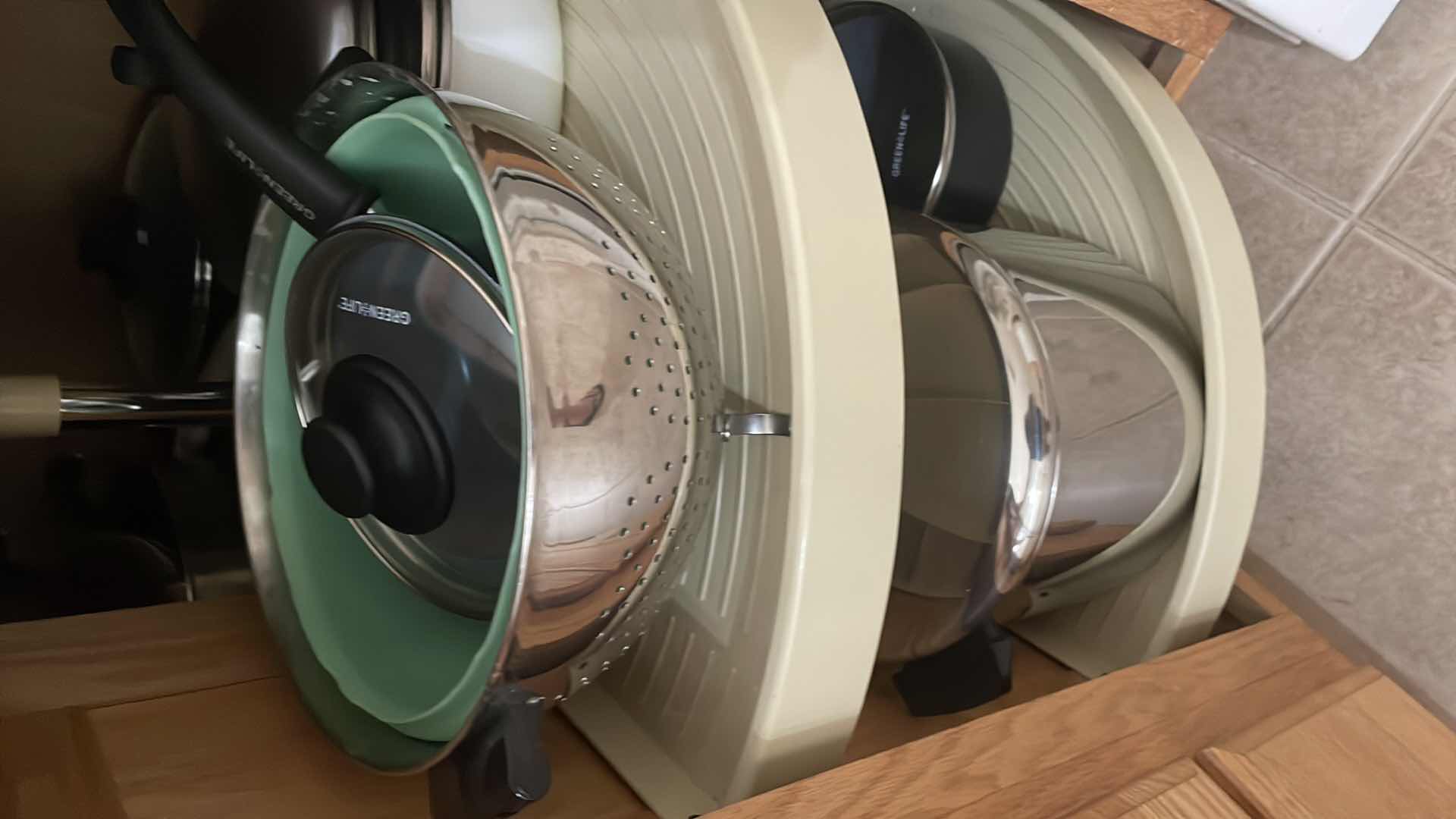 Photo 1 of LAZY SUSAN OF POTS ANS PANS