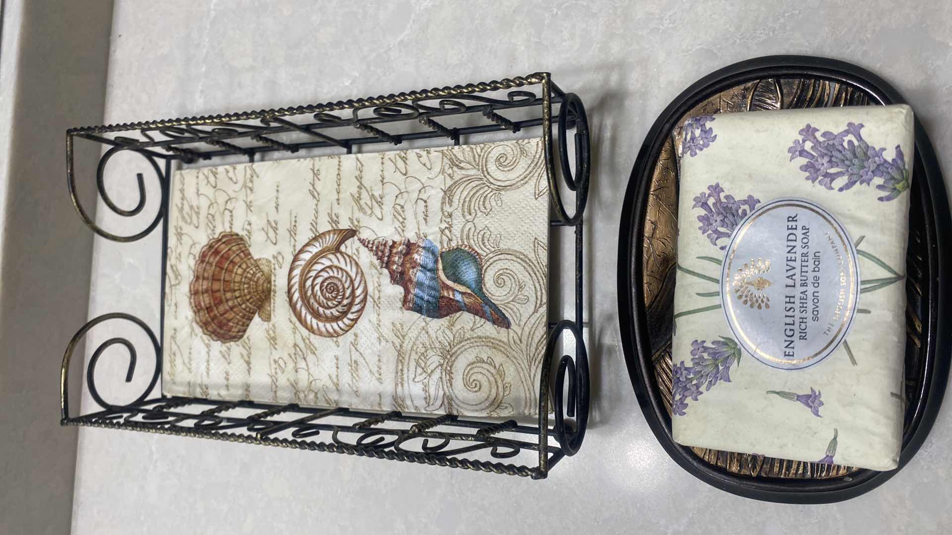 Photo 1 of 7-BATHROOM ACCESSORIES SOAP HOLDER TOOTHBRUSH HOLDER GLASS MAKEUP MIRROR