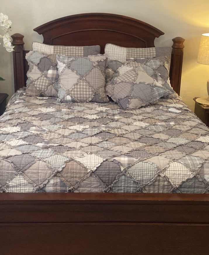 View 1 of DONNA SHARP QUEEN SIZE PLAID COVERLET WITH 6 PILLOWS & BED SKIRT(mattress, and bed sold separately)