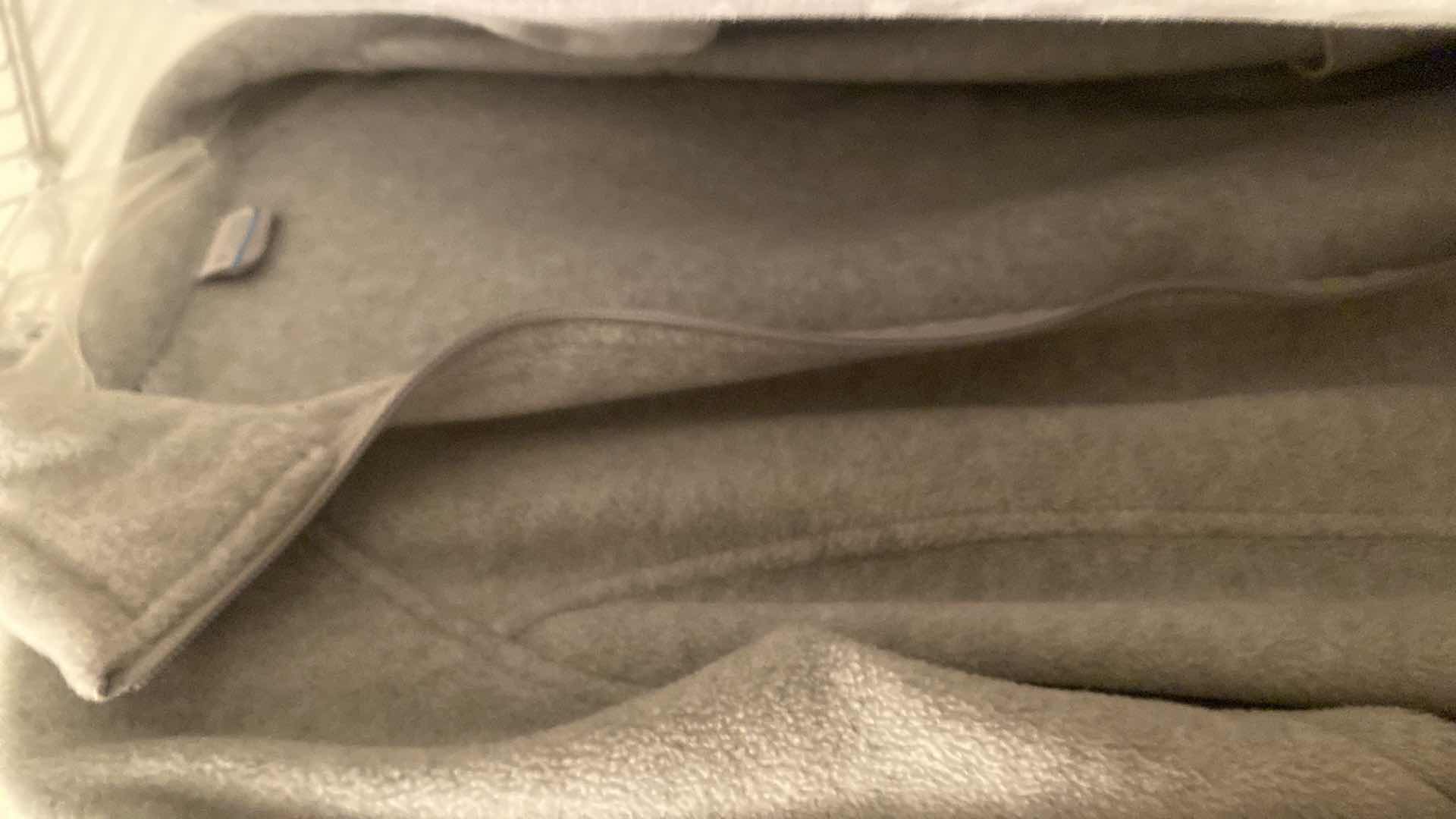 Photo 1 of 9-SIZES SMALL MEDIUM & LARGE LADIES LIGHT WEIGHT JACKETS SCARF & UMBRELLA