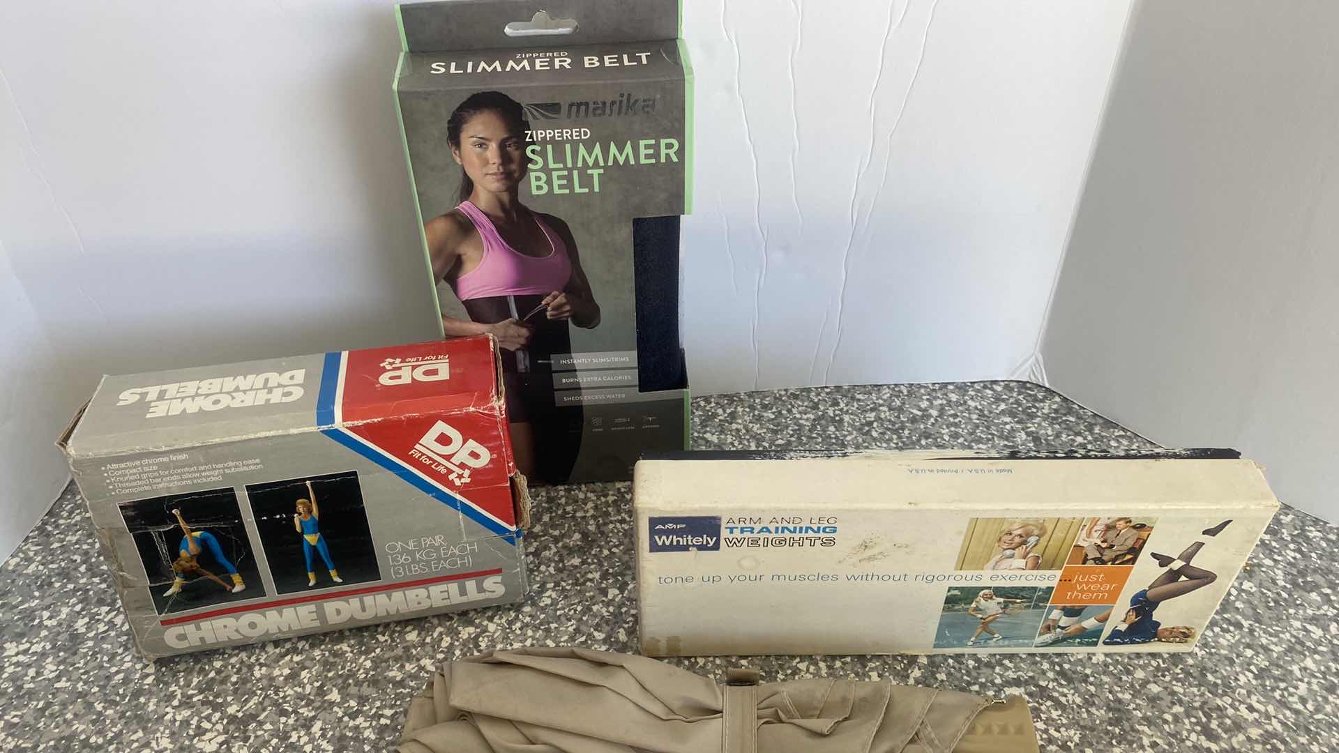 Photo 1 of 3-FITNESS & 2 UMBRELLAS