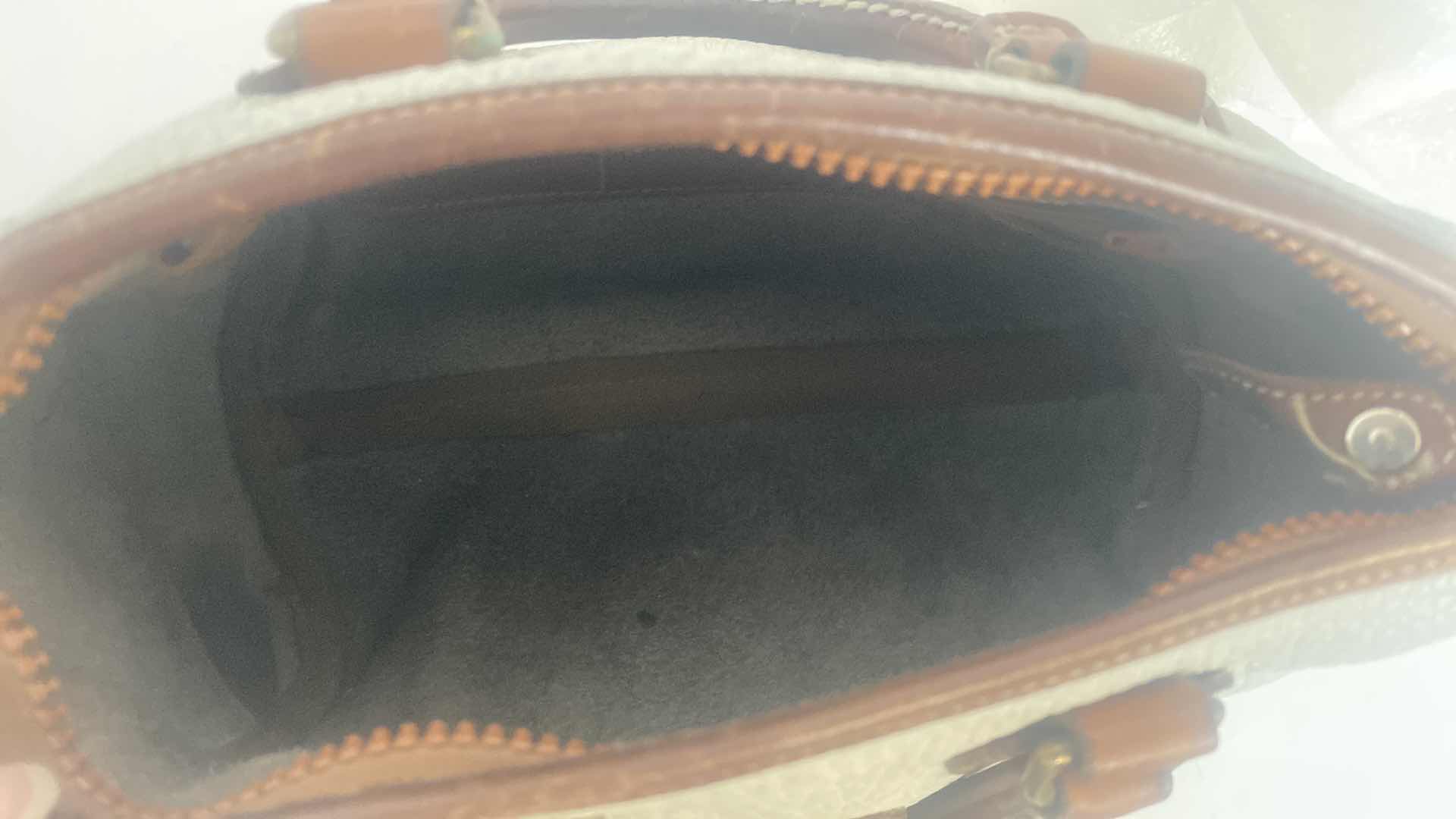 Photo 1 of DOONEY & BOURKE HANDBAG WHITE PEBBLE LEATHER