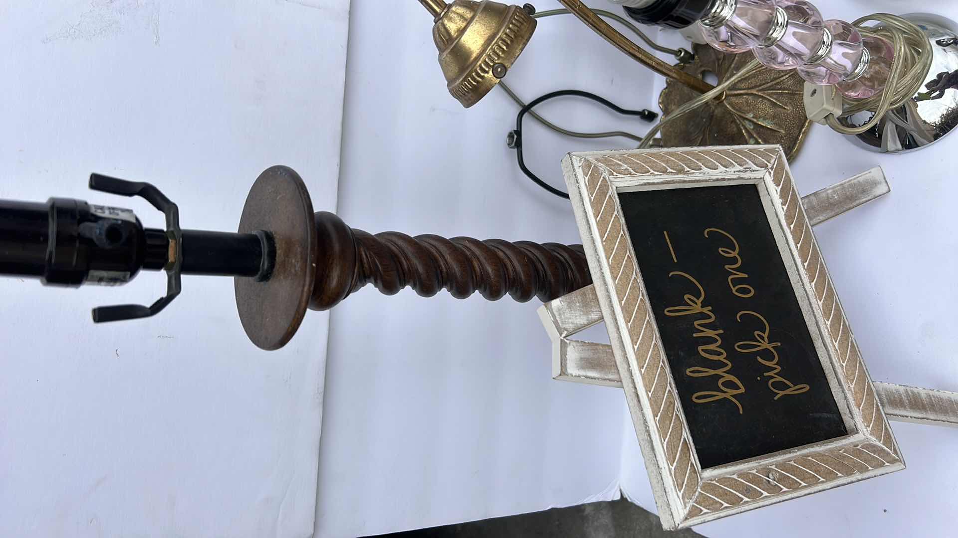 Photo 1 of HOME ACCESSORIES