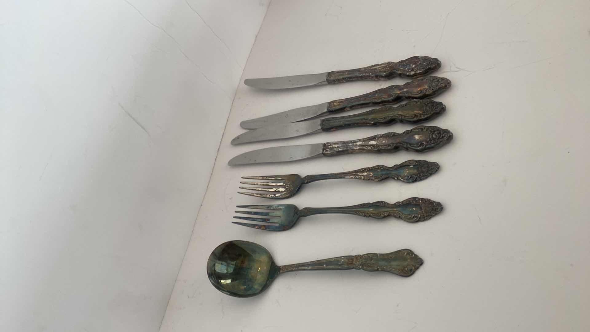 Photo 1 of 7-ROGERS SILVERPLATE