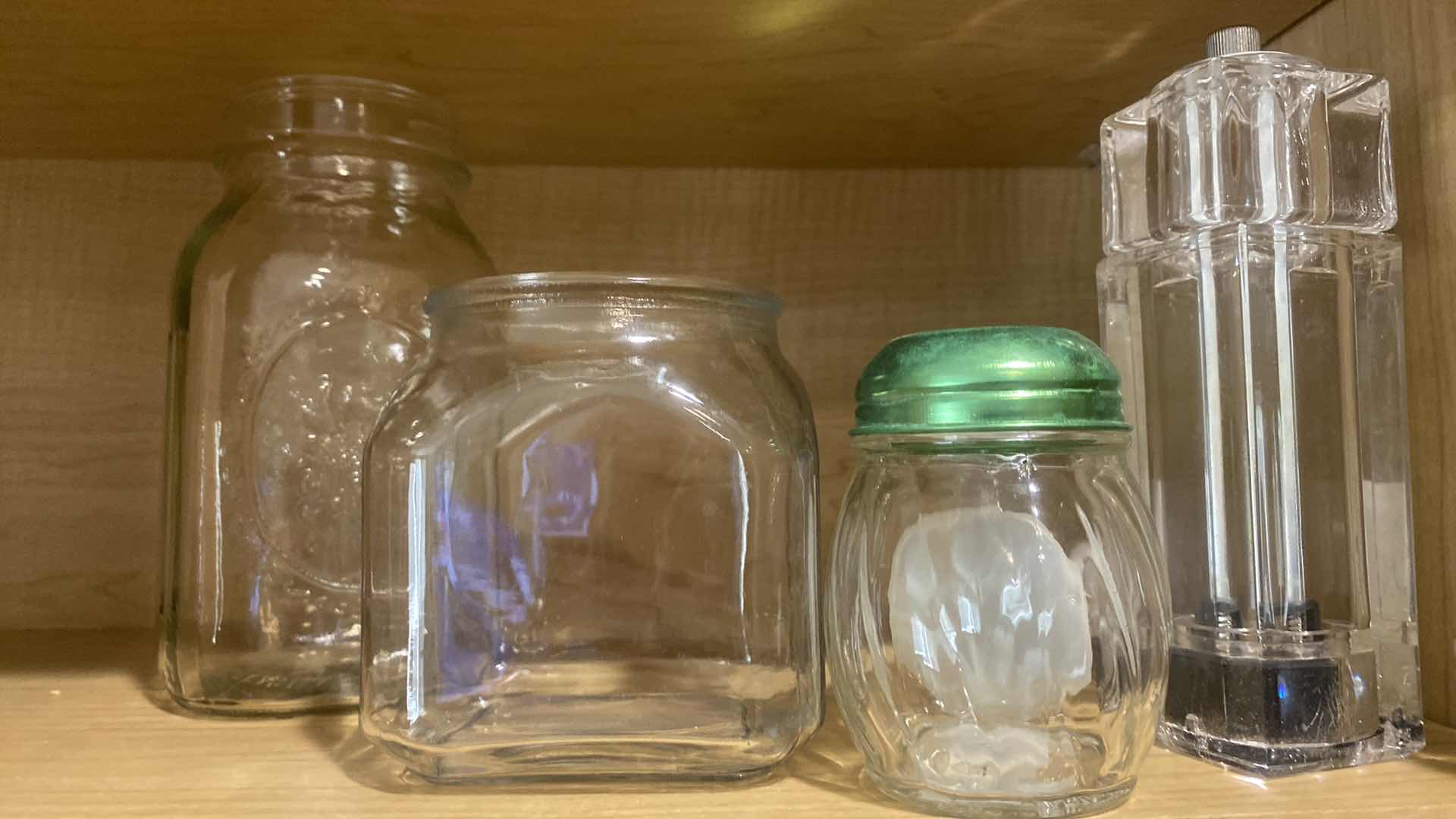 Photo 1 of CONTENTS OF KITCHEN CABINET - GLASS STORAGE SOUP CUPS & BOWLS
